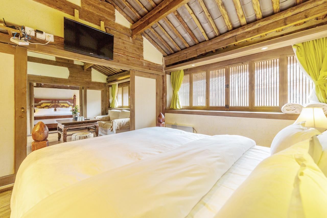 Lijiang Shuhe Yuefeng Resort Hotel Exterior foto